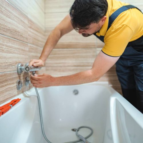 Plombier sanitaire à Morges : quand intervenir avant qu&rsquo;il soit trop tard ?