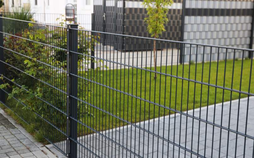 Combien coûte une clôture de jardin à installer